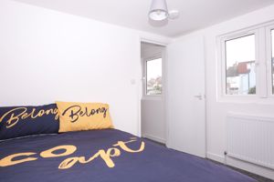 Bedroom- click for photo gallery